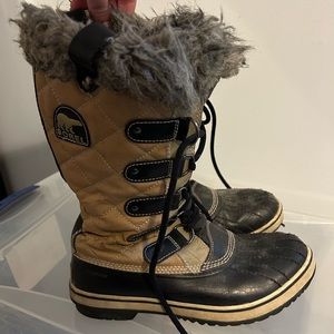 Sorel Tofino Winter Boots